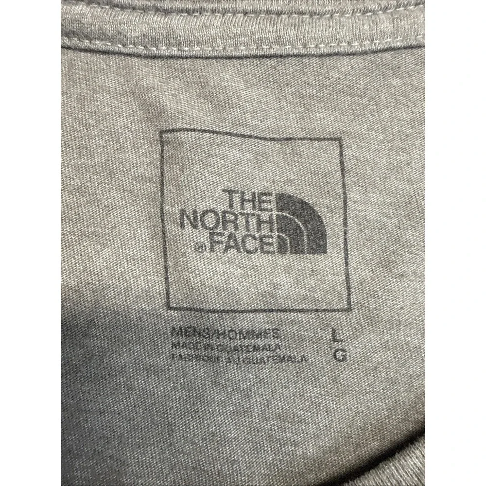The North Face Long Sleeve Arm-Print Size L